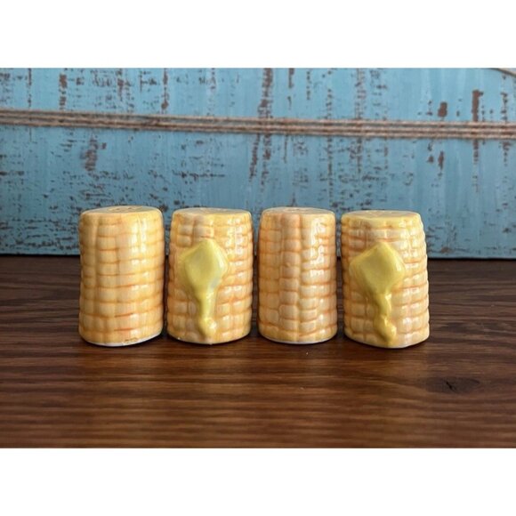 VTG Mini Corn On The Cob With Butter Ceramic Salt And Pepper Shakers 1 1/2” - Picture 1 of 4